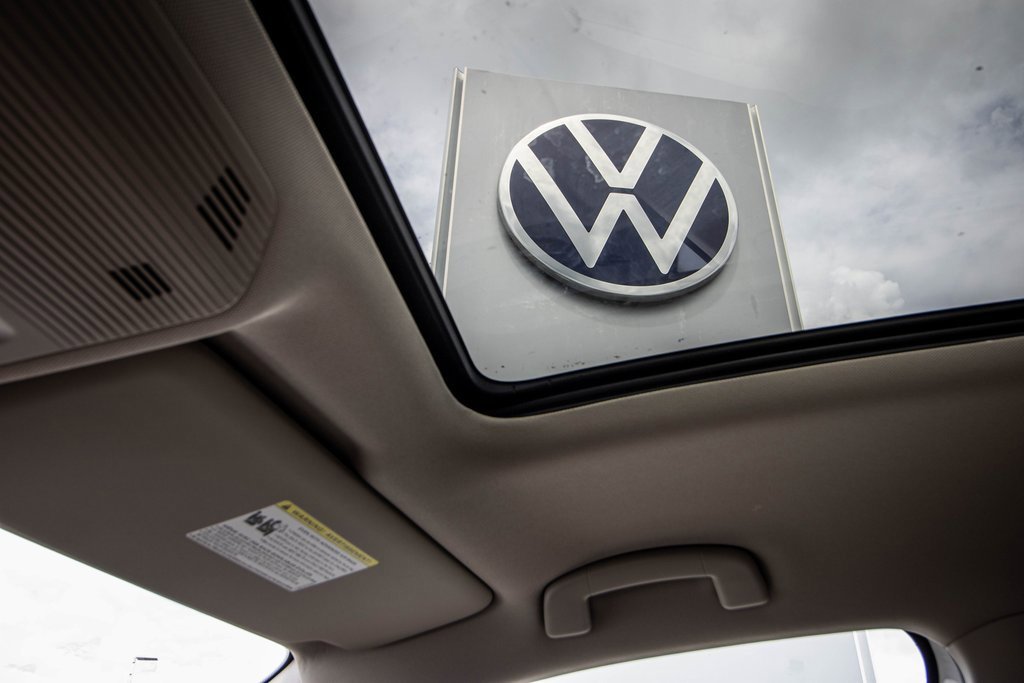 New 2026 Volkswagen Atlas SE image 43