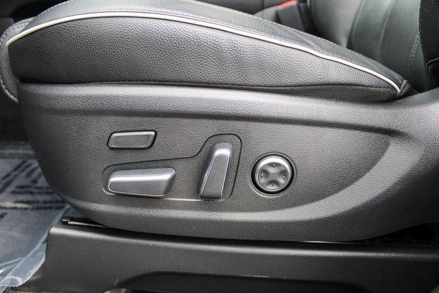 Used 2024 Hyundai Palisade Limited image 14