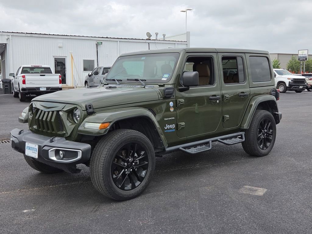Used 2021 Jeep Wrangler Unlimited Sahara w/ Cold Weather Group AWD/4WD image 13