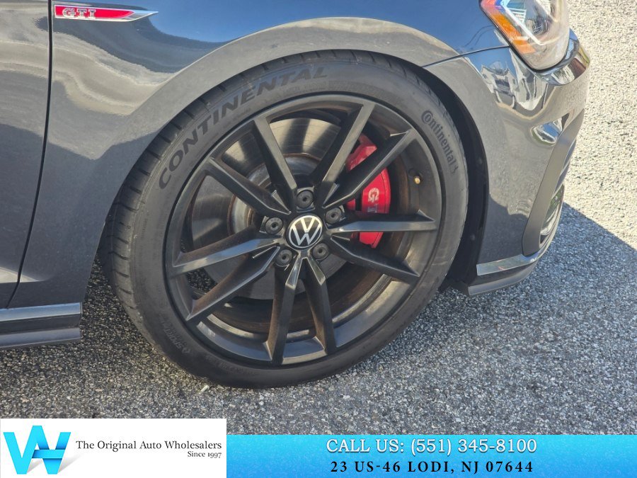 Used 2021 Volkswagen GTI SE FWD image 18
