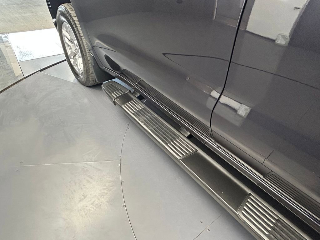 Used 2023 Chevrolet Silverado 1500 RST image 34