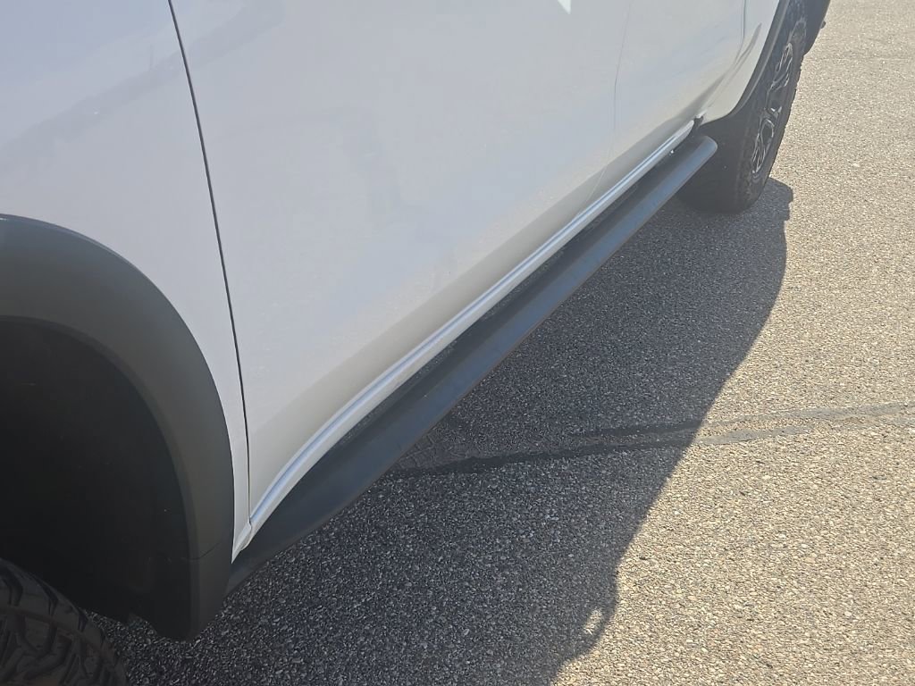 Used 2023 Chevrolet Silverado 1500 ZR2 w/ Technology Package image 46