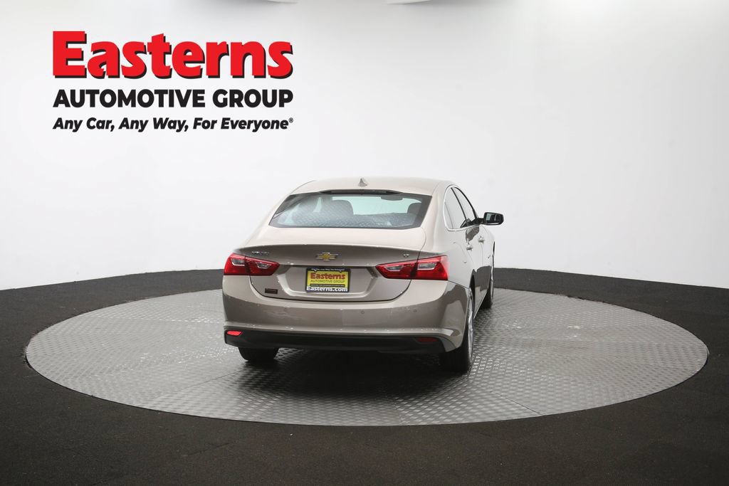 Used 2025 Chevrolet Malibu LT FWD image 38