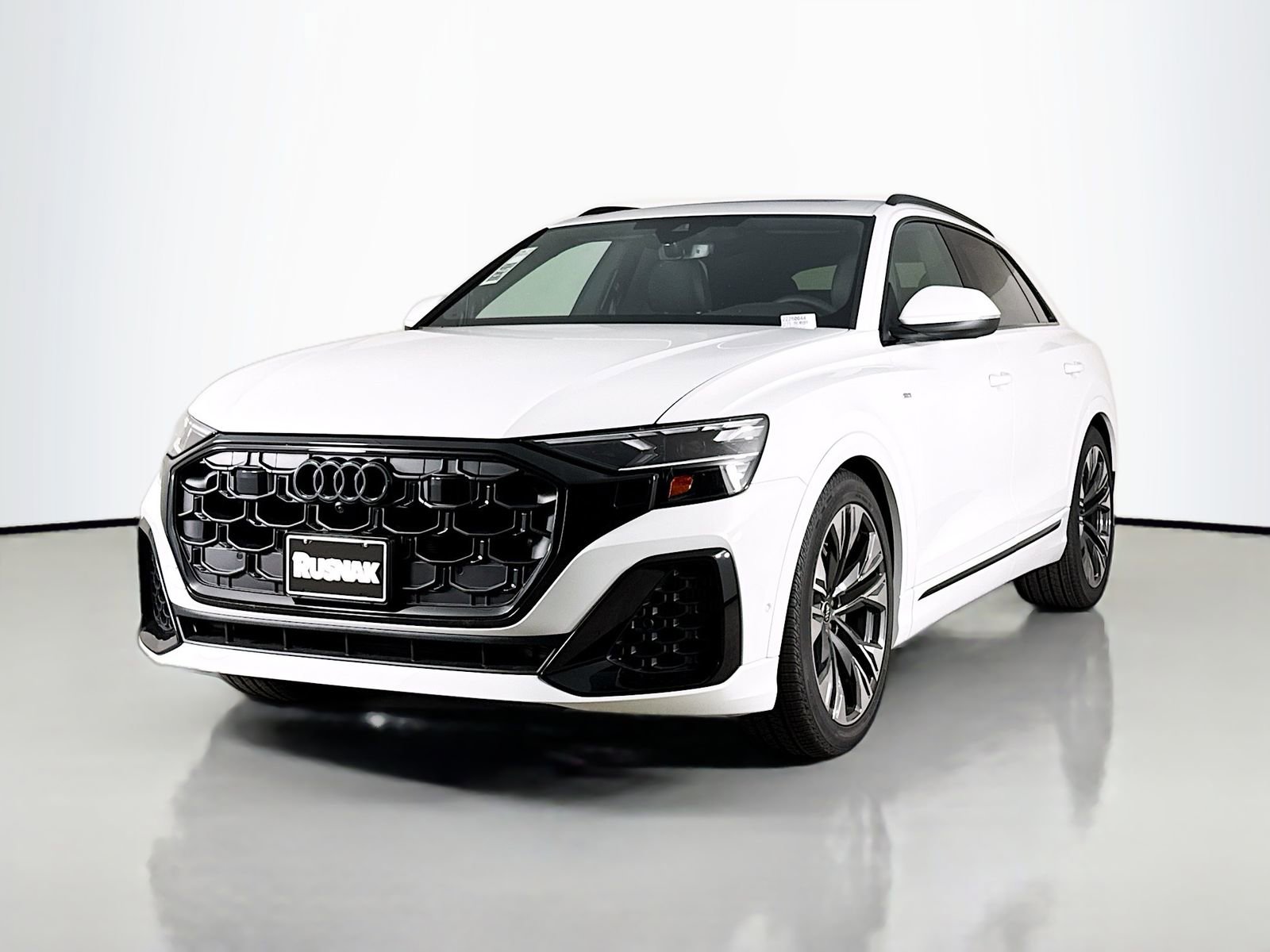 New 2026 Audi Q8 Premium Plus AWD/4WD image 3