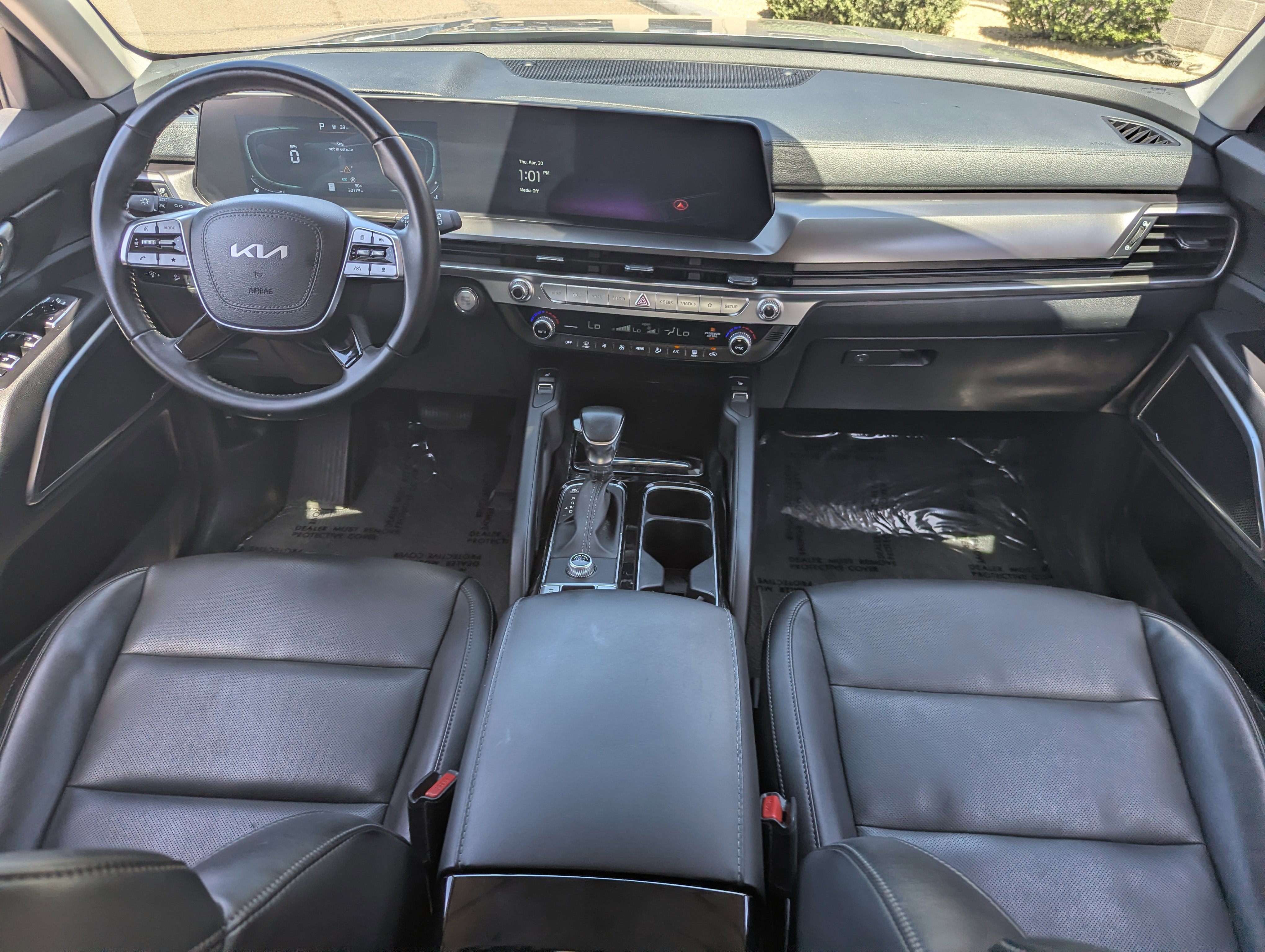 Certified 2024 Kia Telluride S w/ S Sunroof Package FWD image 12