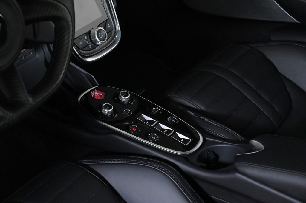 Used 2025 McLaren GTS image 16
