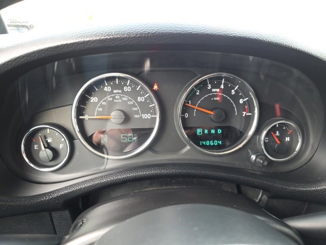 Used 2014 Jeep Wrangler Unlimited Sahara w/ Connectivity Group image 20