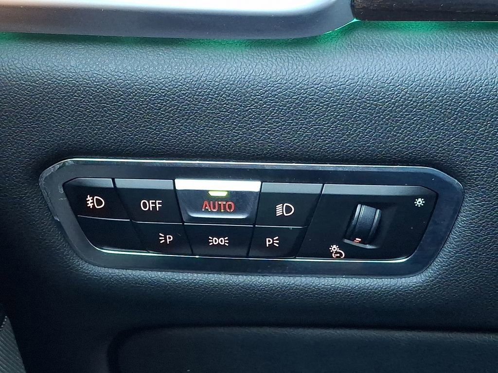 Used 2021 BMW X5 xDrive40i w/ Premium Package image 23