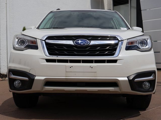Used 2018 Subaru Forester 2.5i Touring AWD/4WD image 3