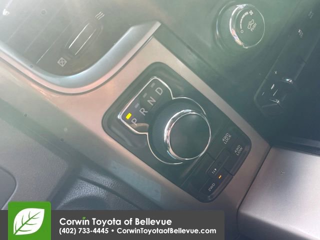 Used 2013 RAM 1500 Classic SLT w/ SLT Plus D￩cor Group image 9