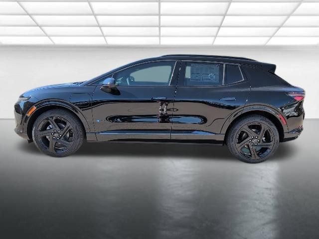 New 2026 Chevrolet Equinox EV RS FWD image 30