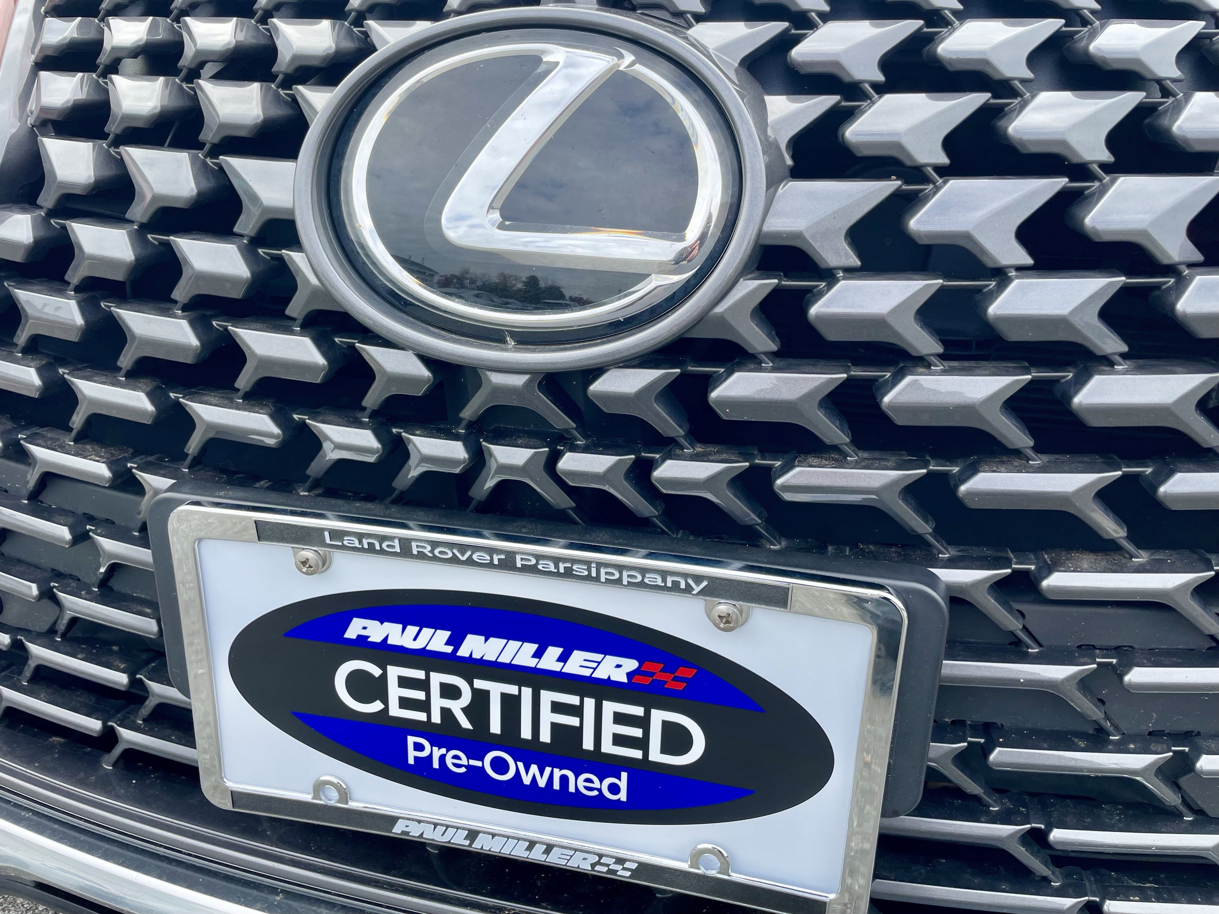 Used 2025 Lexus UX 300h AWD image 32