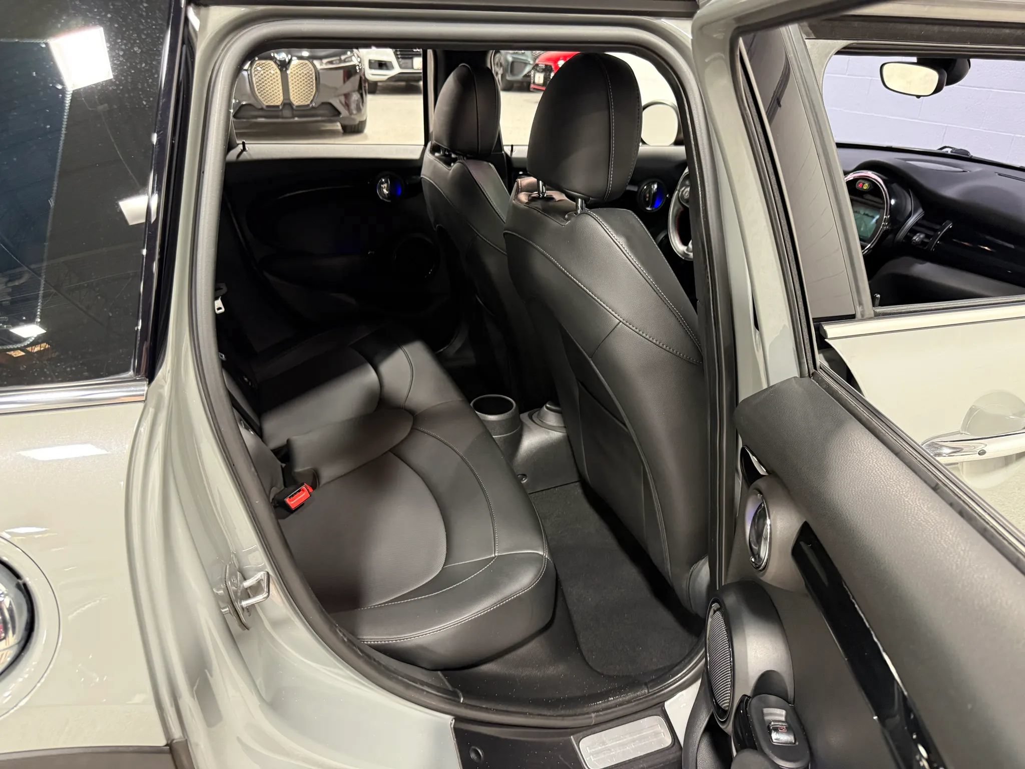 Used 2019 MINI Cooper S w/ Signature Upholstery Package FWD image 58