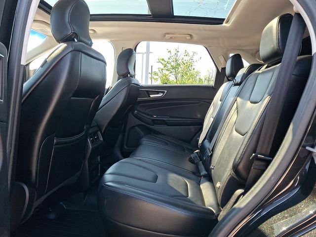 Used 2015 Ford Edge Titanium AWD/4WD image 10
