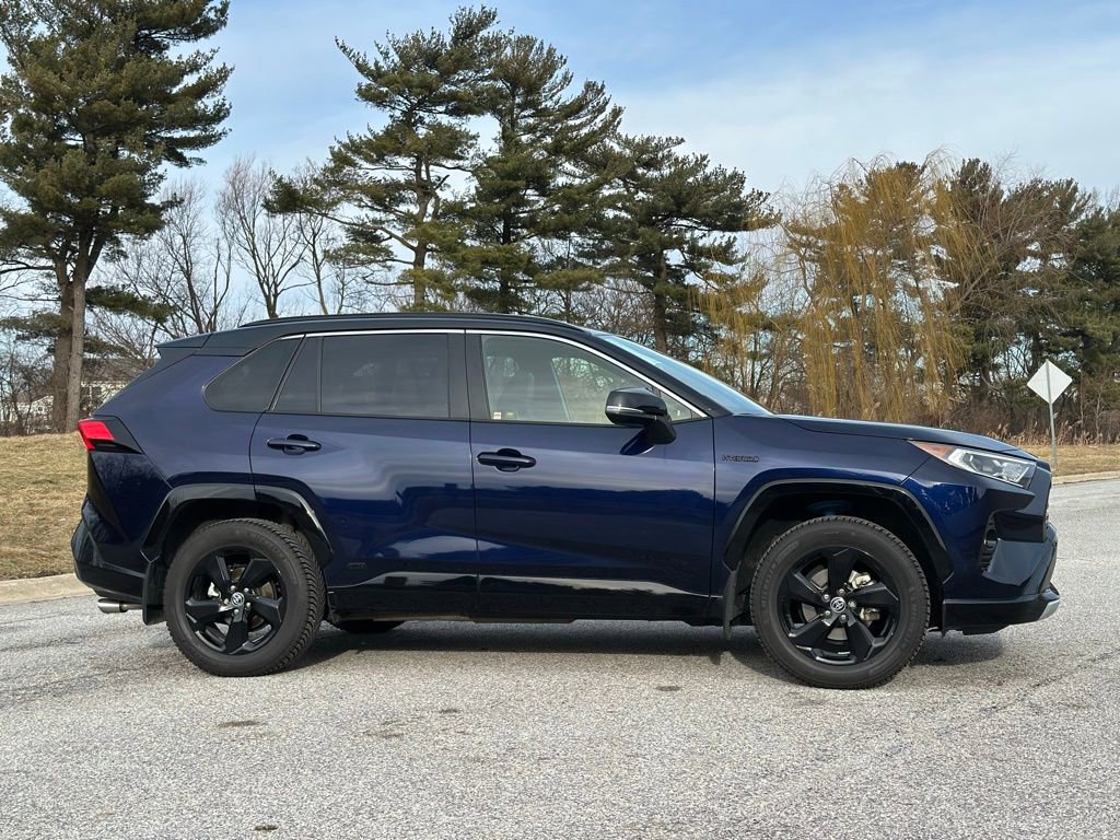 Used 2020 Toyota RAV4 XSE w/ XSE Grade Weather Package image 8