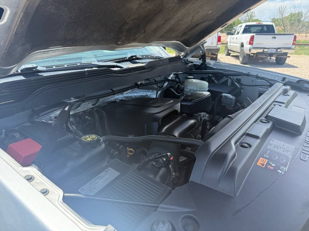 Used 2016 Chevrolet Silverado 2500 LT AWD/4WD image 37