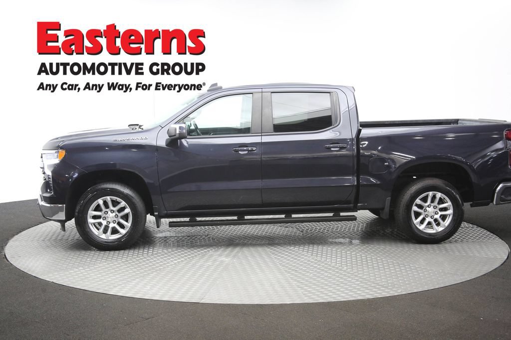 Used 2022 Chevrolet Silverado 1500 LT AWD/4WD image 59