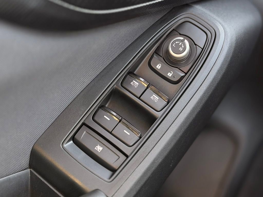 Used 2021 Subaru Crosstrek 2.0i Premium w/ Moonroof Package image 17