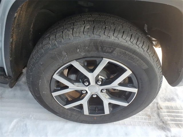 Used 2025 Jeep Grand Cherokee Limited image 15