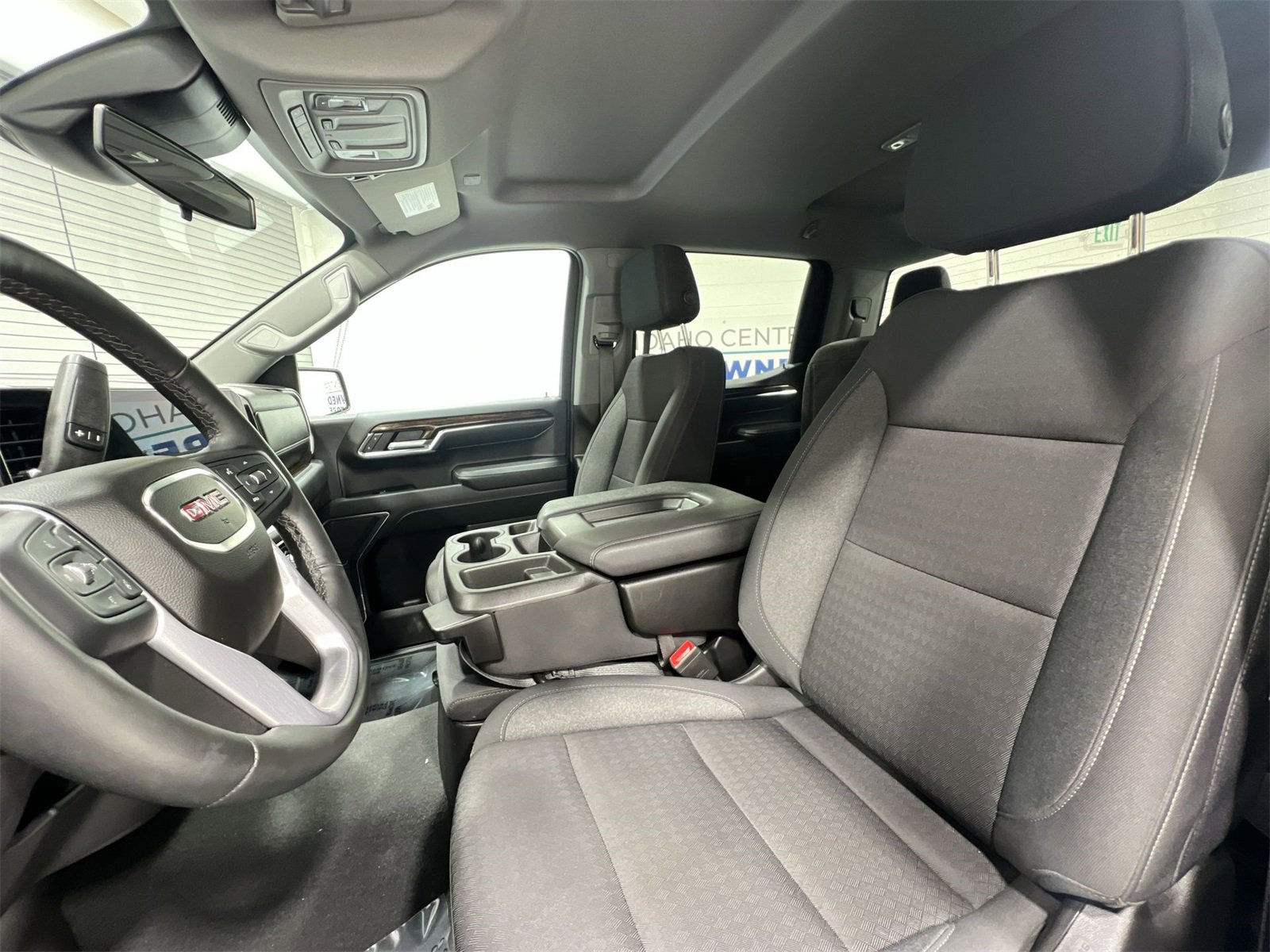 Used 2023 GMC Sierra 1500 SLE image 11