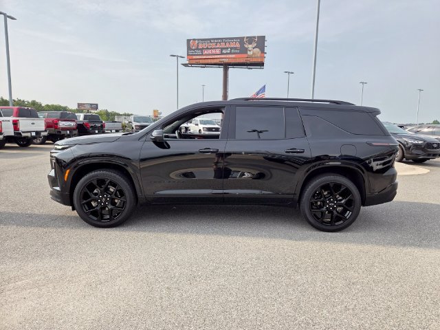 Used 2026 Chevrolet Traverse RS FWD image 4