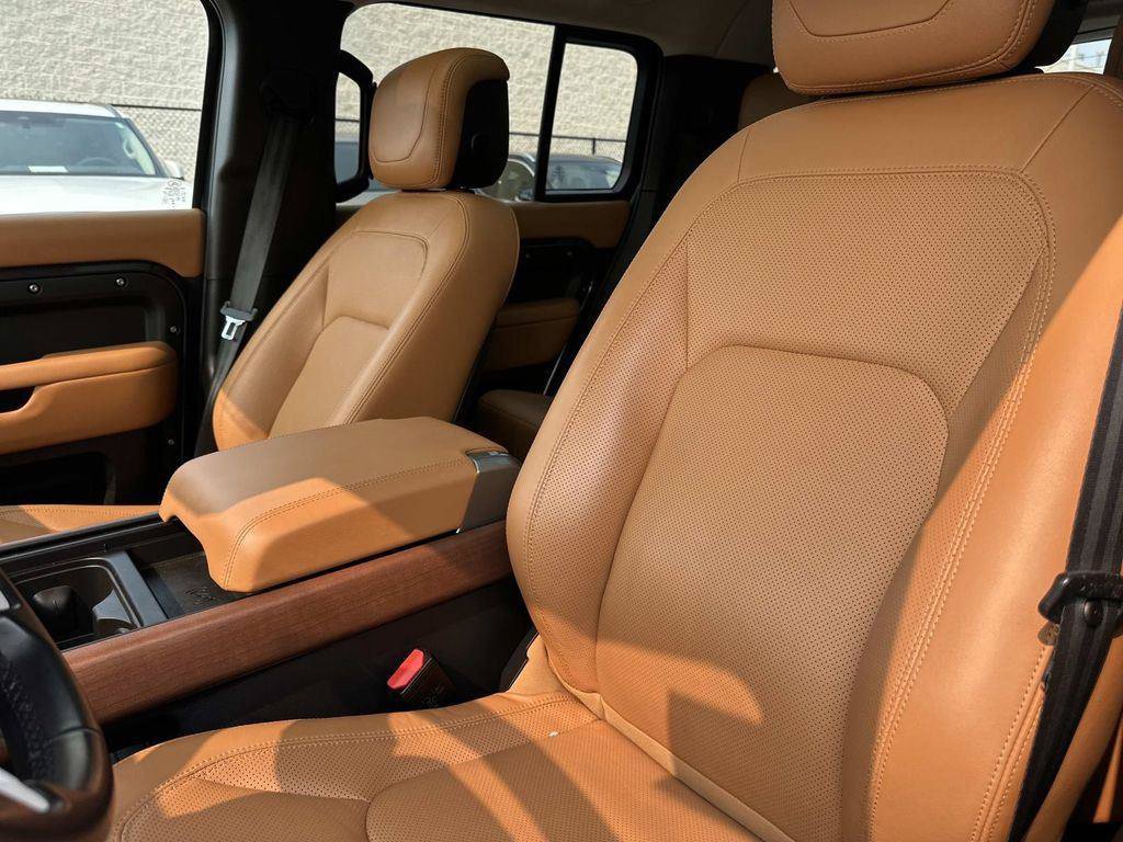 Used 2023 Land Rover Defender 130 First Edition AWD/4WD image 30