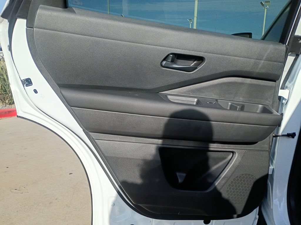 New 2026 Nissan Pathfinder SV AWD/4WD image 27