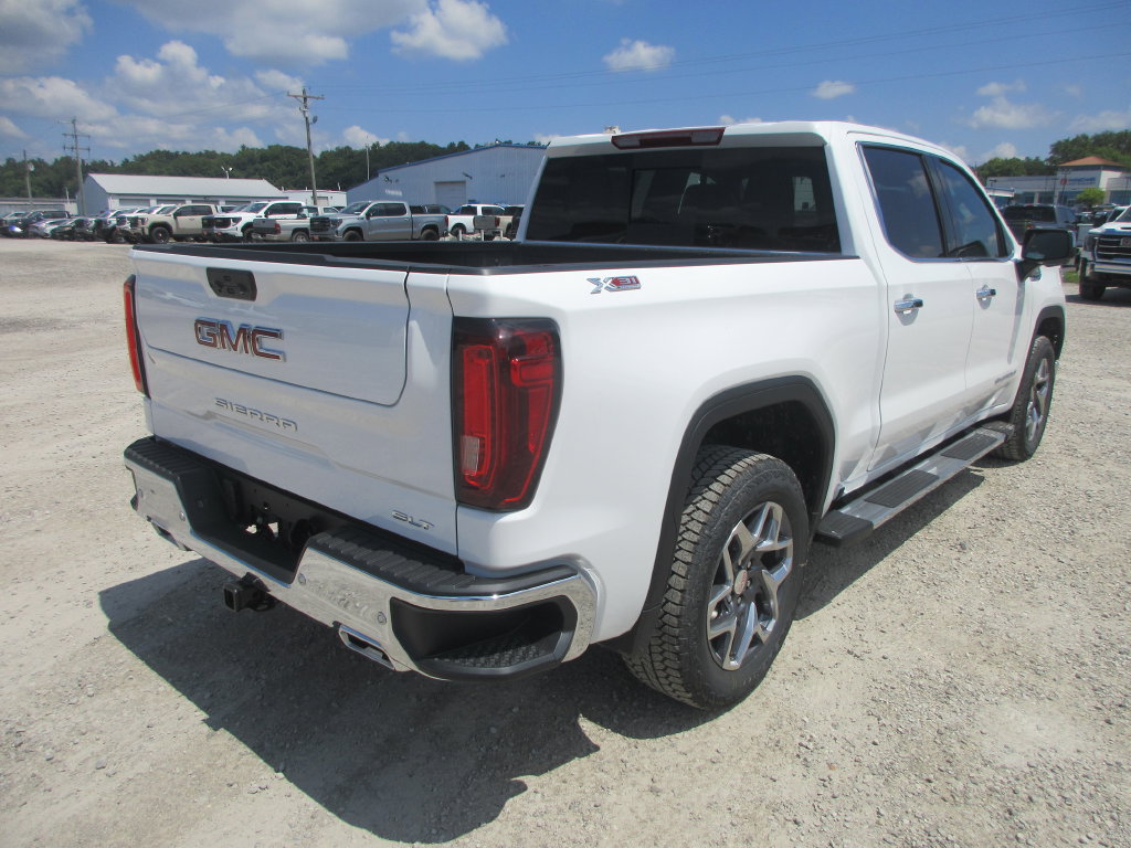 New 2026 GMC Sierra 1500 SLT w/ SLT Premium Plus Package AWD/4WD image 5
