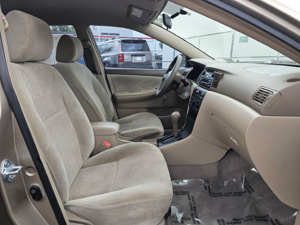 Used 2004 Toyota Corolla CE w/ Preferred Accessory Pkg FWD image 10