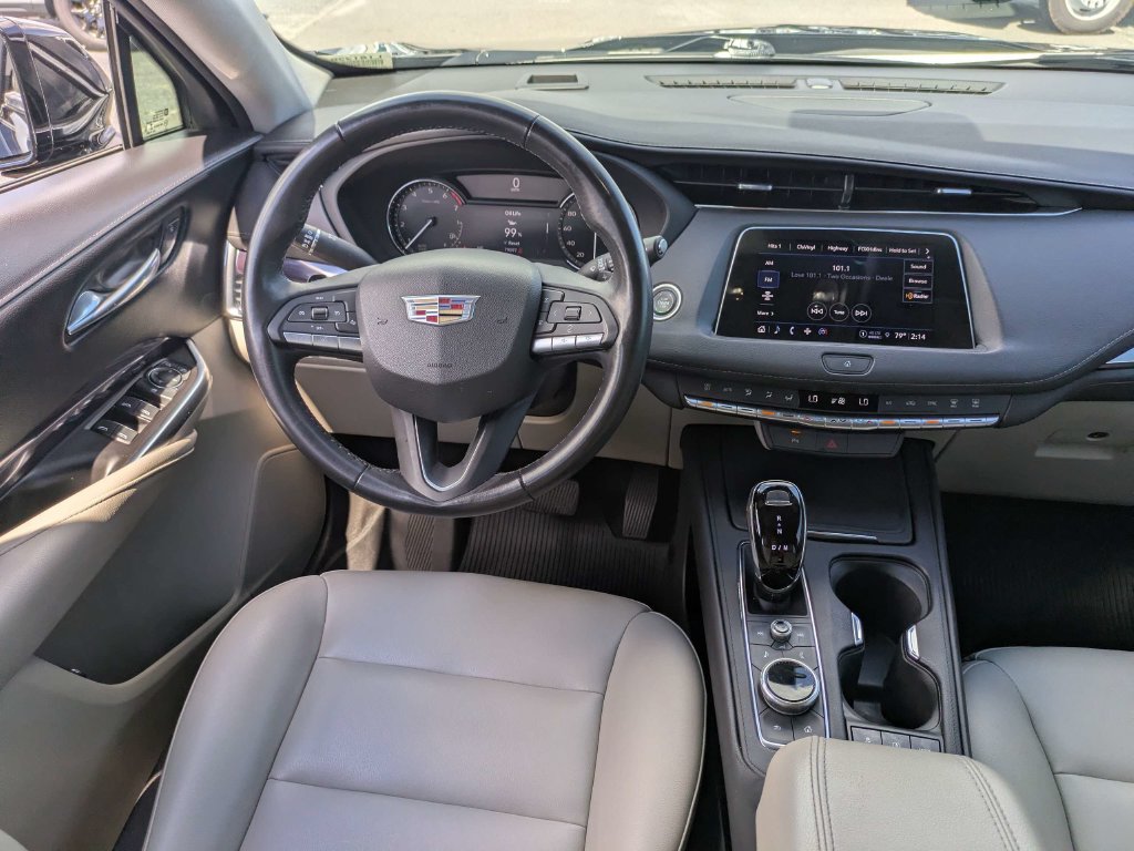 Used 2023 Cadillac XT4 Luxury FWD image 18