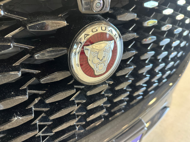 Used 2021 Jaguar F-PACE S AWD/4WD image 34