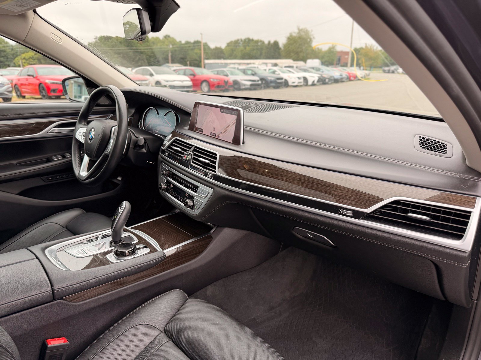 Used 2019 BMW 740i xDrive w/ Executive Package AWD/4WD image 54