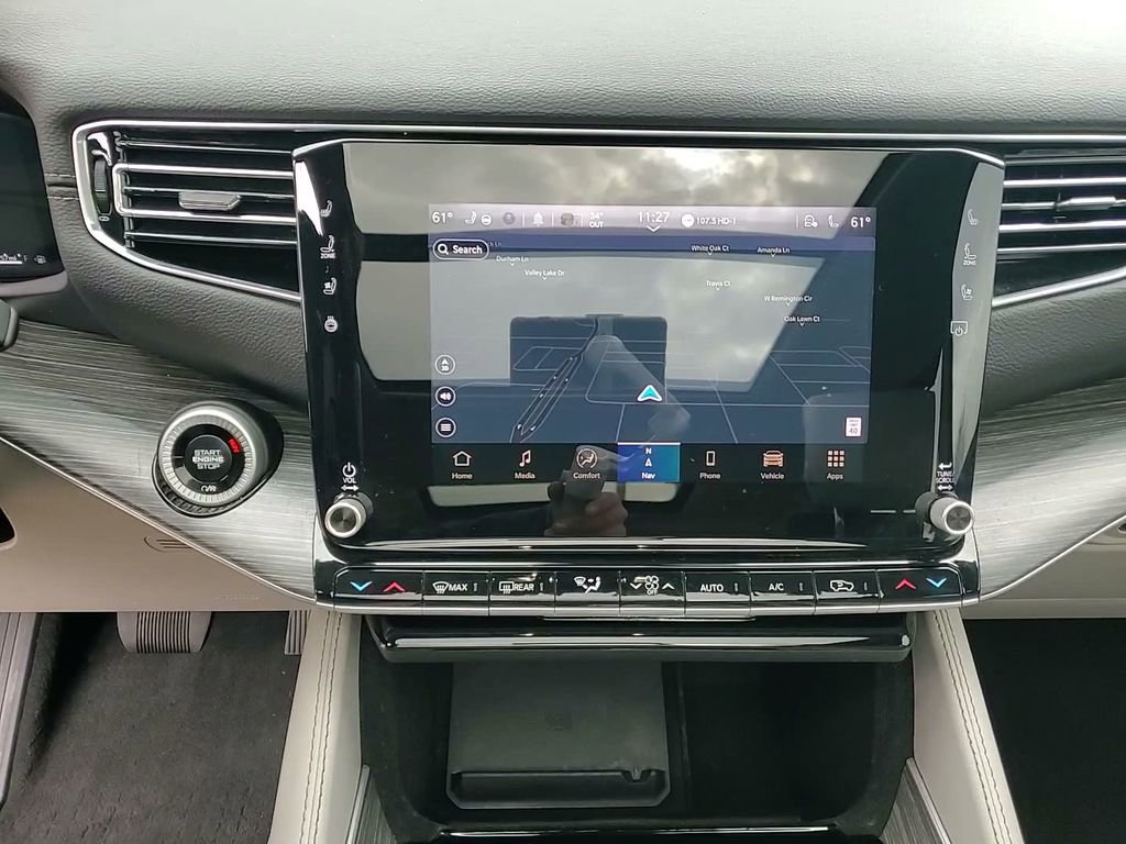 Used 2024 Jeep Wagoneer L Series III w/ Premium Group I image 28