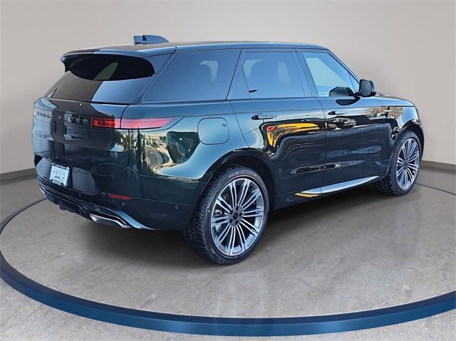 New 2026 Land Rover Range Rover Sport Dynamic SE image 5