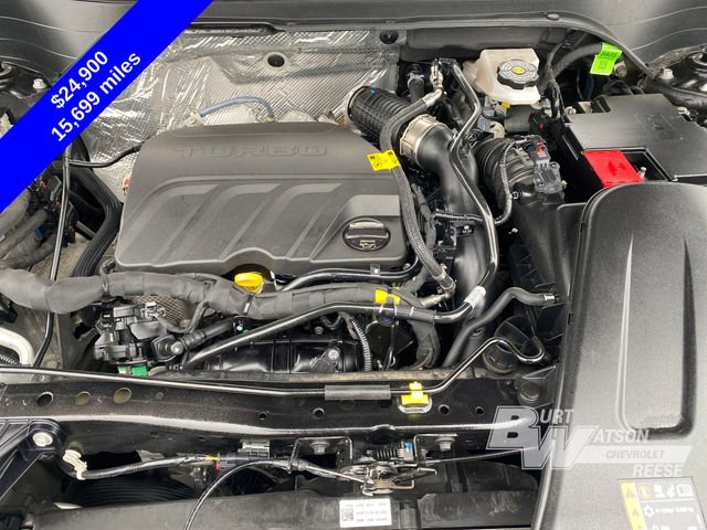 Used 2025 Chevrolet Trax RS image 14