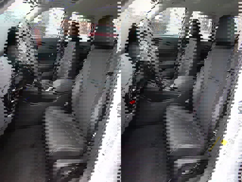 Used 2023 Honda Accord Touring image 12