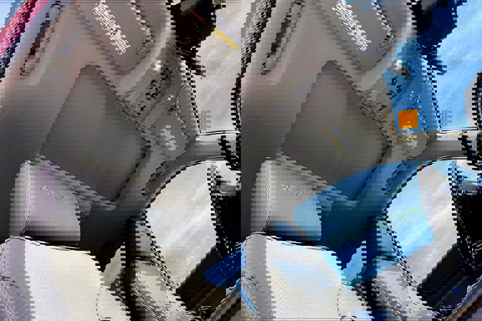 Used 2020 GMC Yukon Denali w/ Denali Premium Package image 31