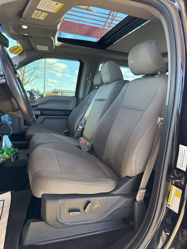 Used 2016 Ford F150 XLT w/ Equipment Group 302A Luxury image 12