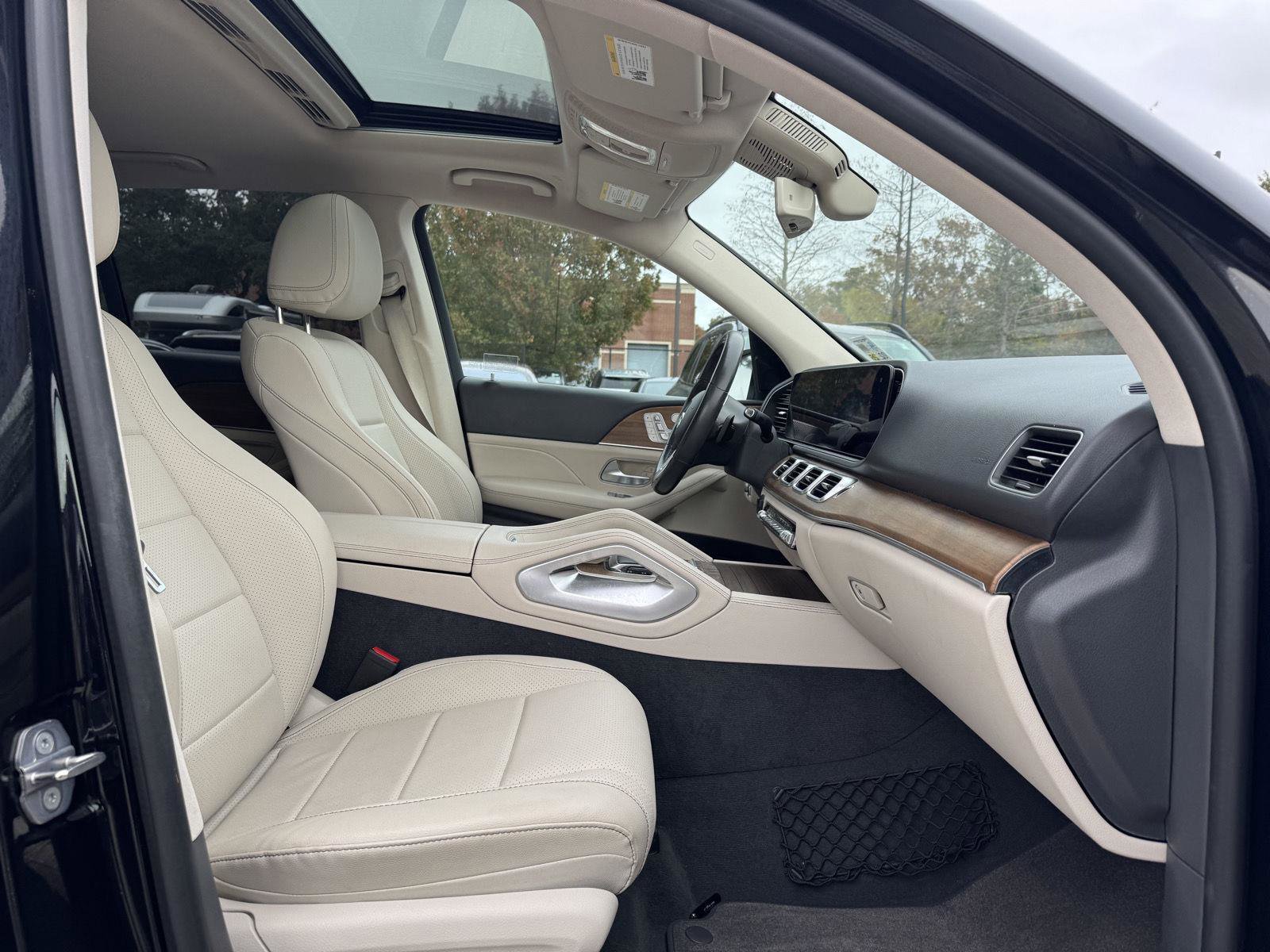 Used 2020 Mercedes-Benz GLE 350 4MATIC image 30