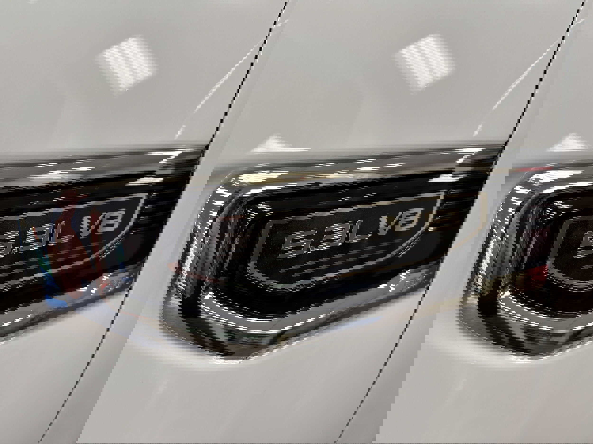 Used 2023 GMC Sierra 1500 SLT w/ SLT Premium Package image 5