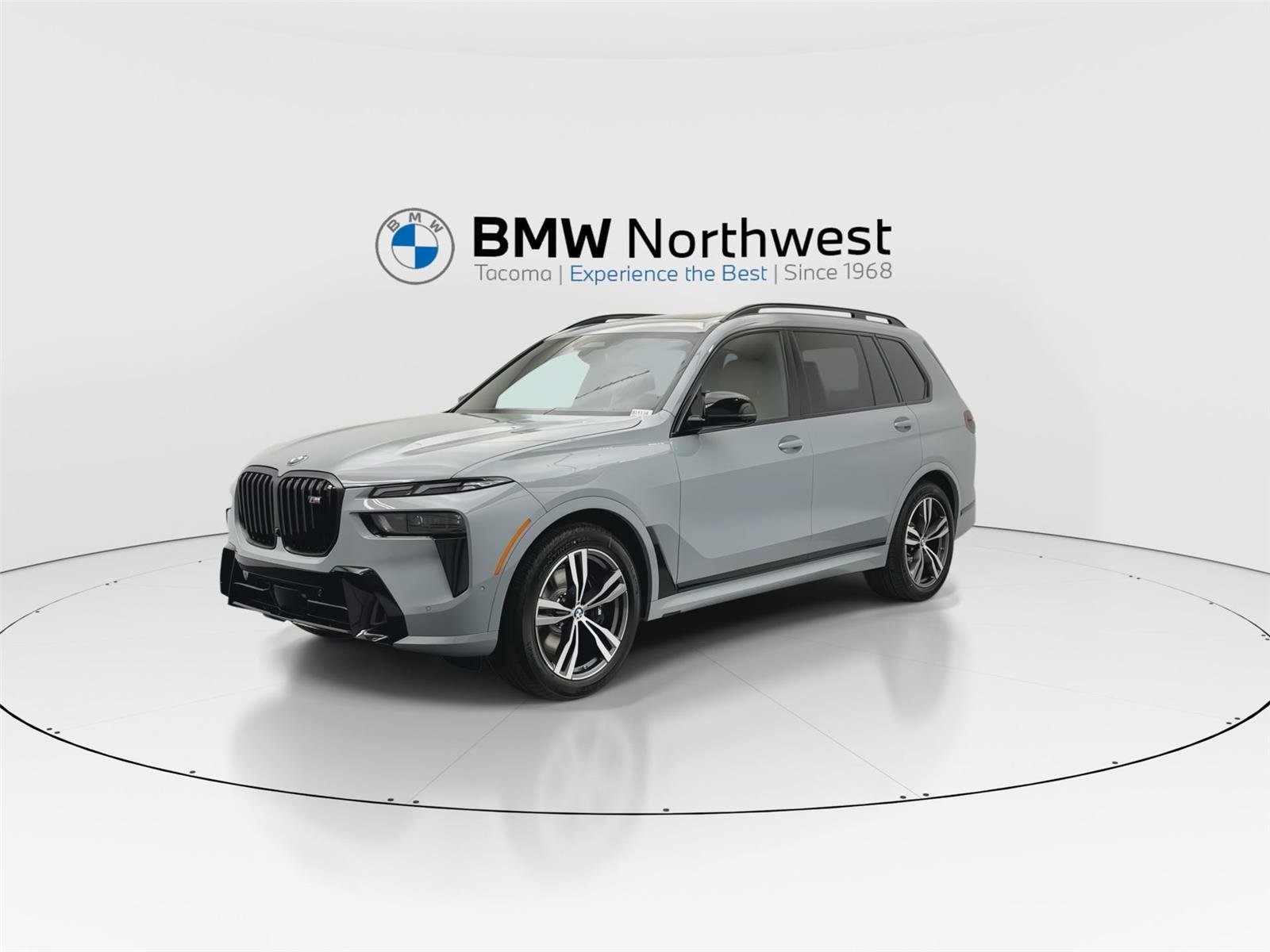 New 2026 BMW X7 M60i image 9