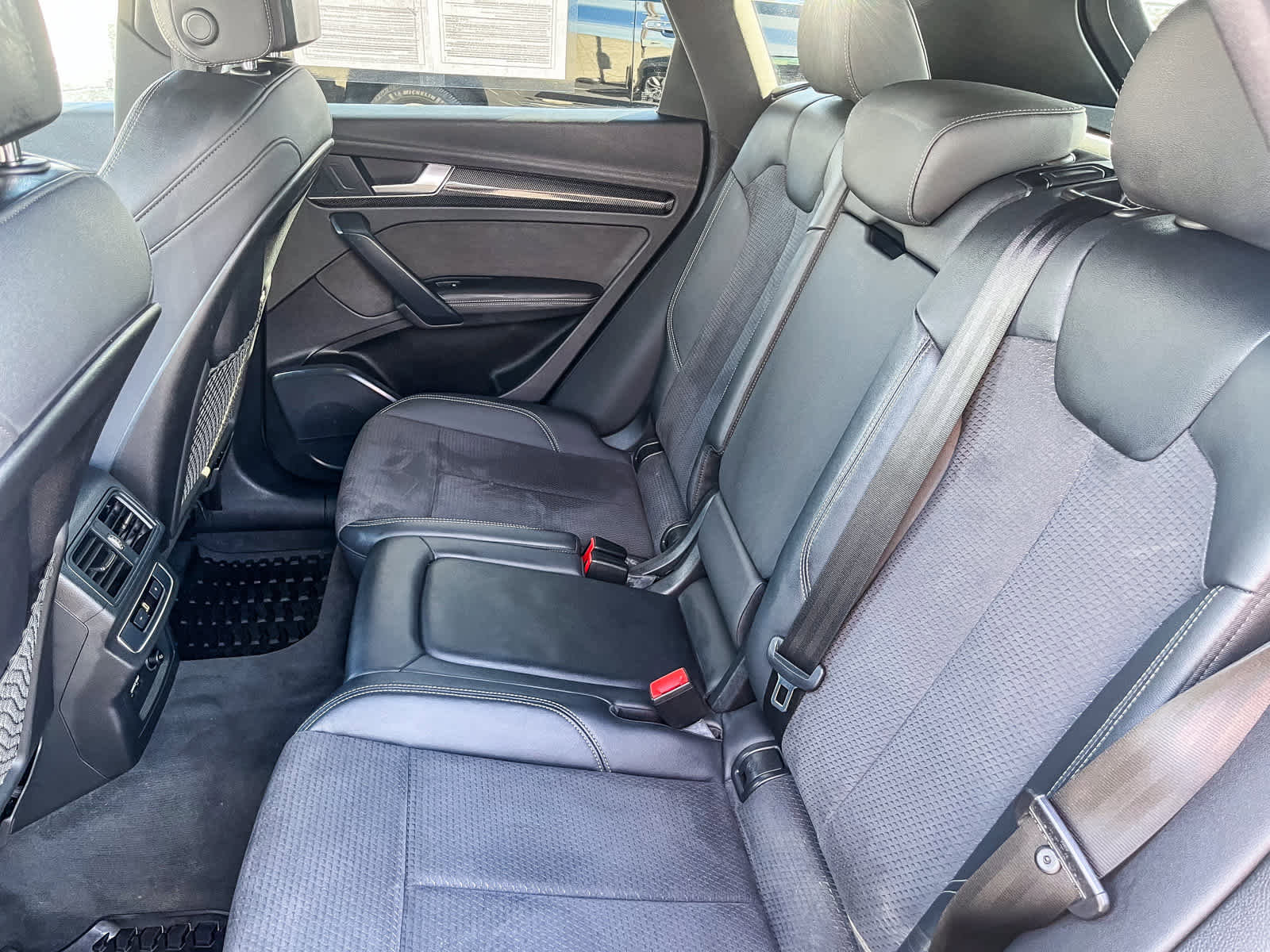 Used 2022 Audi SQ5 Premium Plus image 17