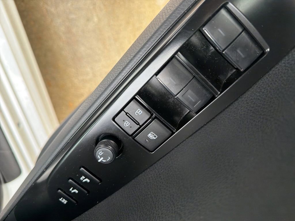 Used 2026 Toyota Camry XSE w/ Premium Plus Package image 12