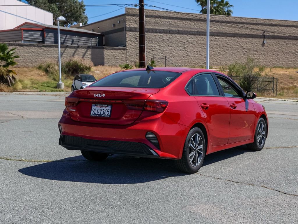 Used 2024 Kia Forte LXS image 4
