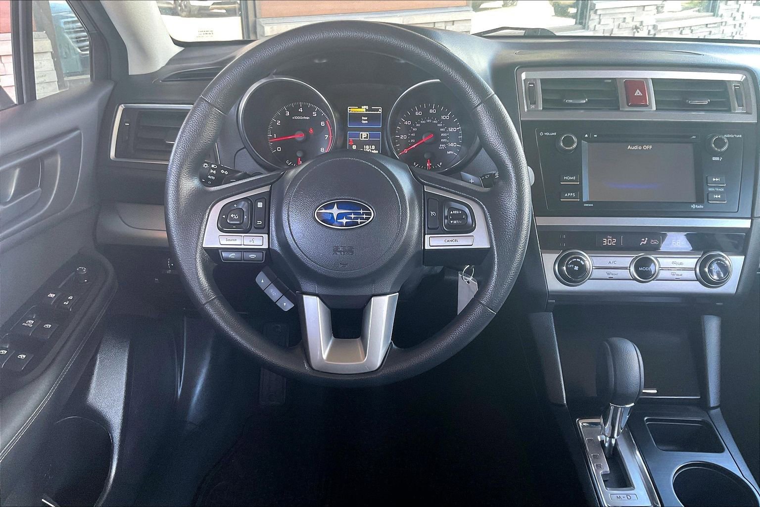 Used 2017 Subaru Outback 2.5i AWD/4WD image 8