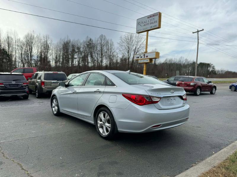 Used 2013 Hyundai Sonata Limited FWD image 7
