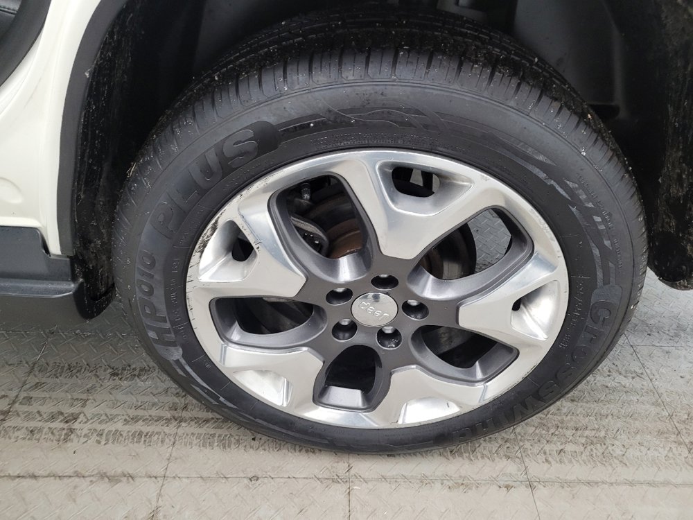 Used 2018 Jeep Compass Limited w/ Navigation Group image 31