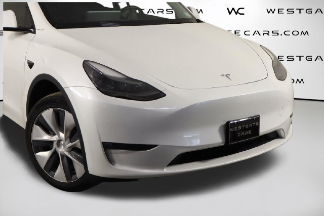 Used 2023 Tesla Model Y 2WD image 52