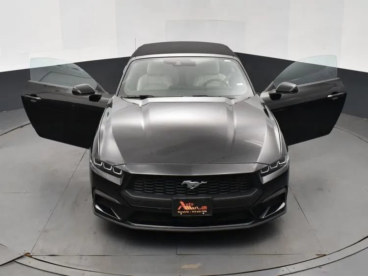 Used 2024 Ford Mustang Premium RWD image 10