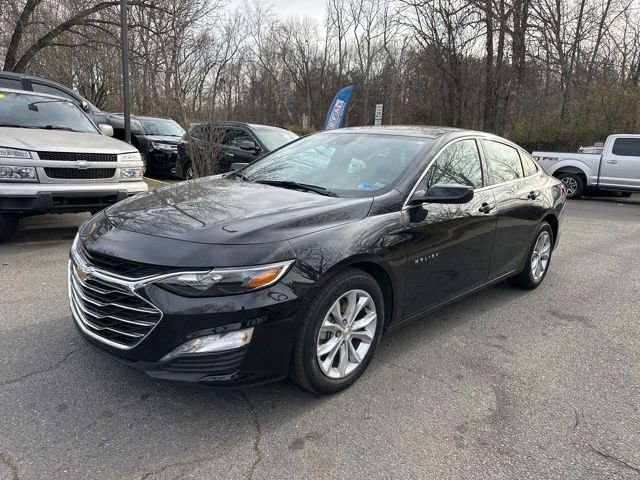 Used 2025 Chevrolet Malibu LT image 3